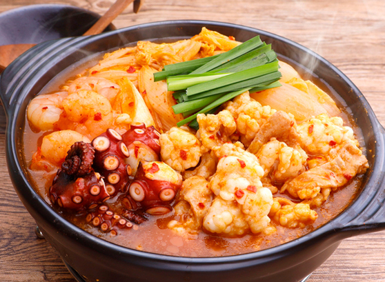 海鮮キムチチゲ用スープで作る「ナッコプセ」