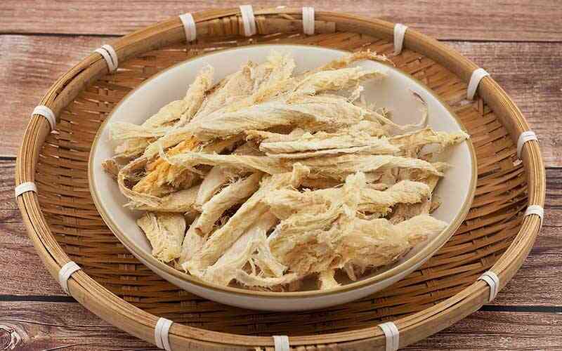プゴムッチム(북어무침)