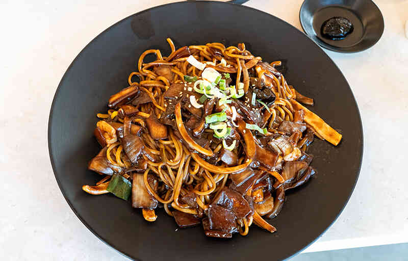 カレー風味の焼きそ