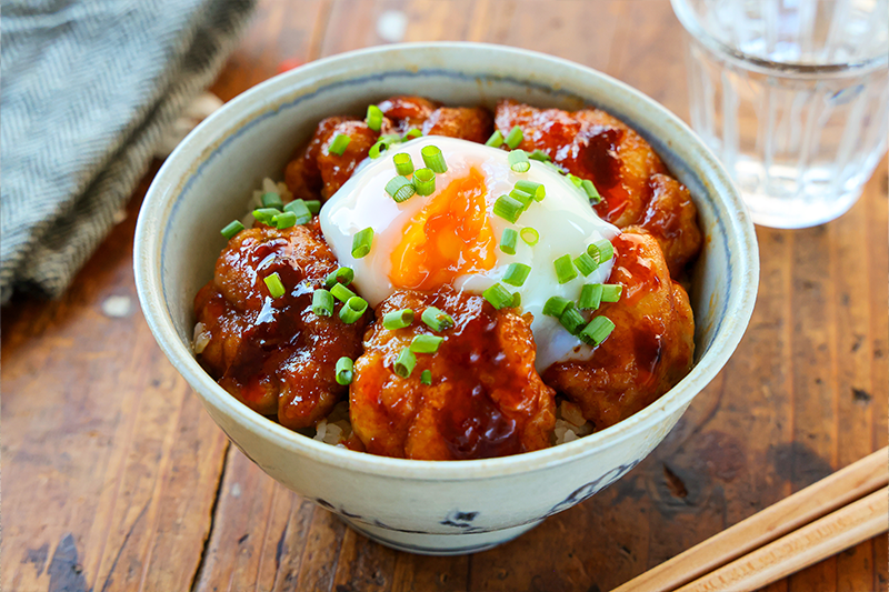 韓国風甘辛チキン丼