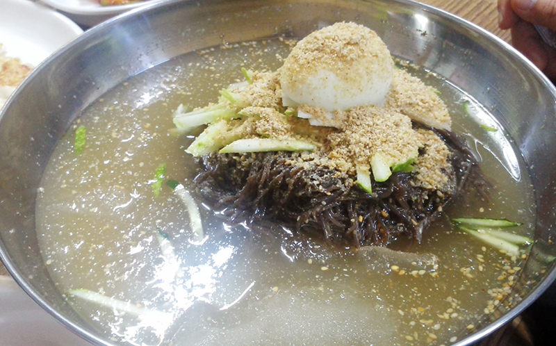 晋州冷麺