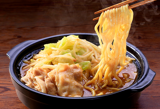 野菜ましましラーメン鍋（にんにく醤油味）