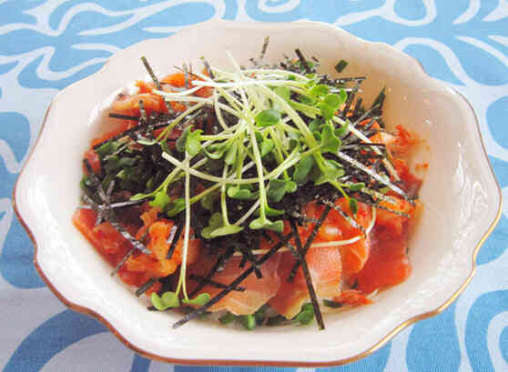 キムチ海鮮丼