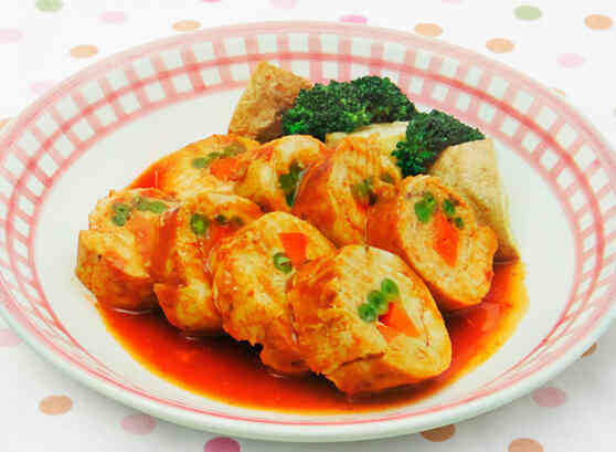 チキンロールのトマト煮込み