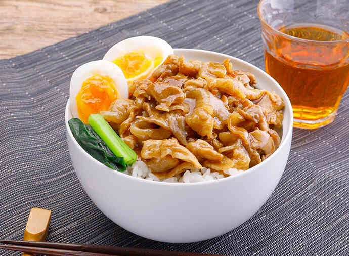 豚こま肉で作るルーロー飯