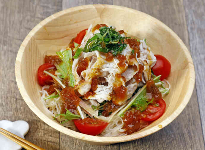 たっぷり玉ねぎ醤油冷しゃぶそうめん
