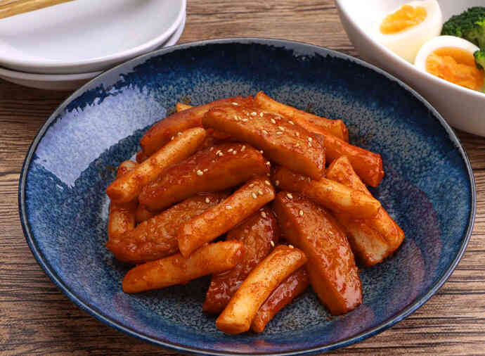 レンジでうま辛おかず「さつま揚げのトッポギ」