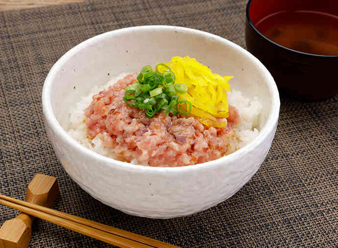 ネギトロを使って まぐたく丼