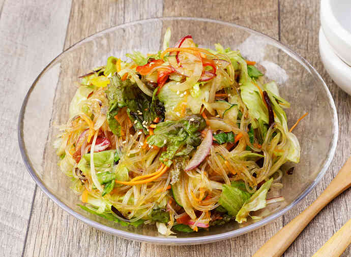 カット野菜で作る春雨サラダ