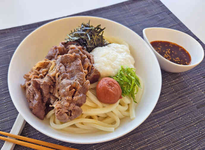 とろろ牛焼肉うどん