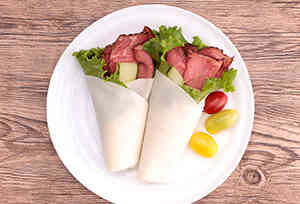 ローストビーフリーフサラダ