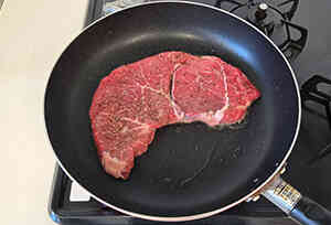 ステーキ肉でローストビーフ風