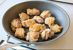 Mizukiの韓国風甘辛チキン丼