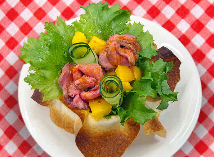 カップローストビーフサラダ