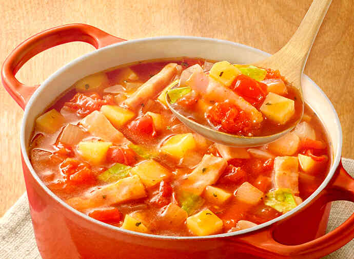 トマトで作るミネストローネ
