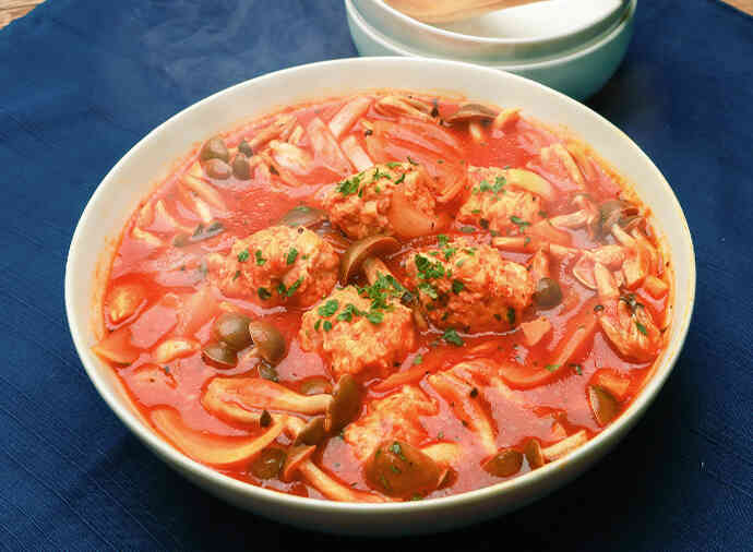 ゴリラのトマト煮込み つみれのトマト煮込み | おすすめレシピ | モランボン