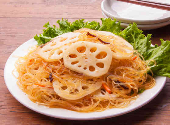 れんこんの中華風春雨サラダ