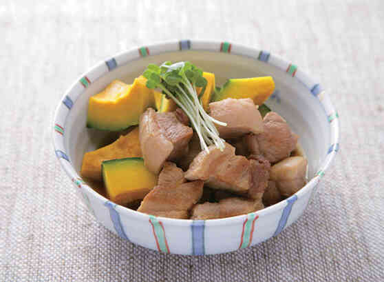 豚肉とかぼちゃの煮物