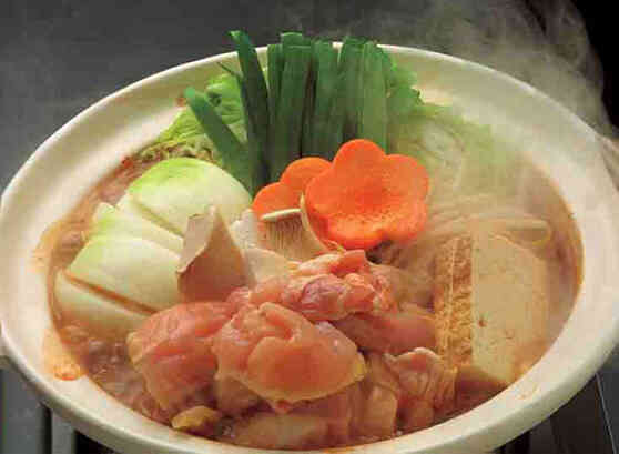 鶏肉とキャベツのキムチチゲ