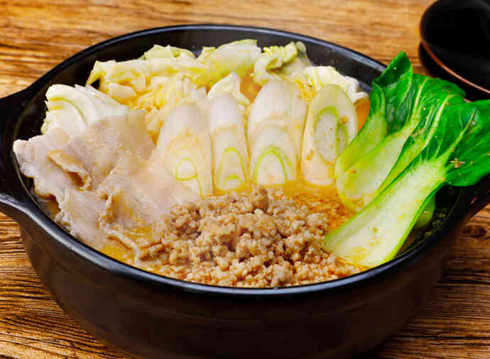 豆乳を加えて!ごま担々豆乳鍋