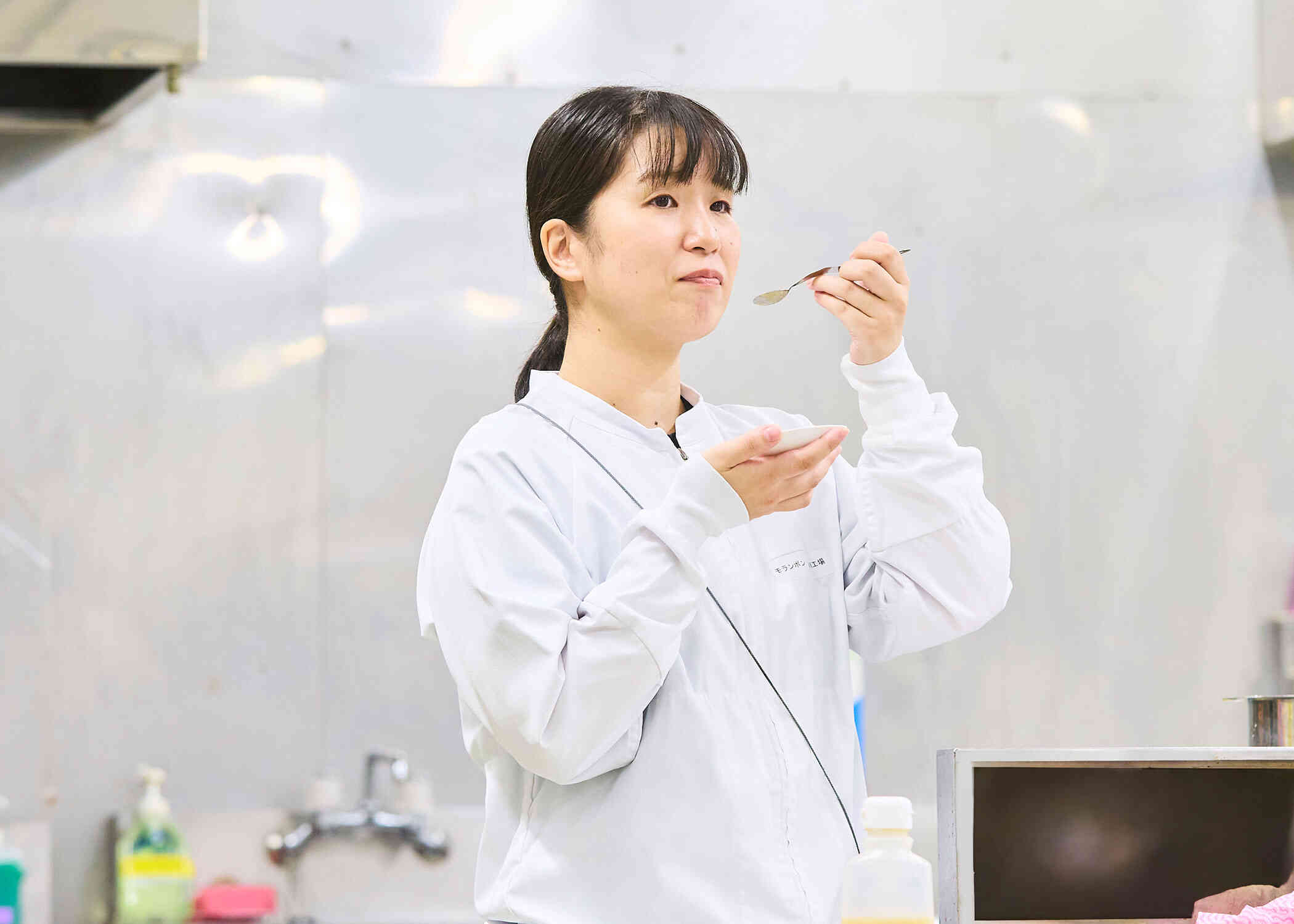 開発部門 E.Y