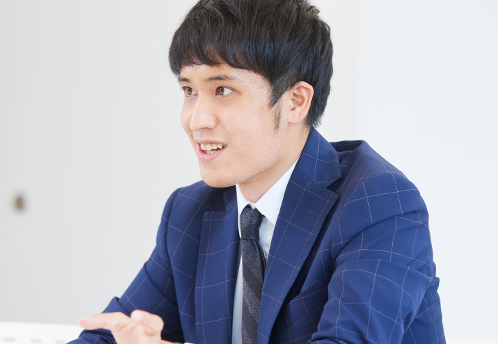 開発部門 N.Y