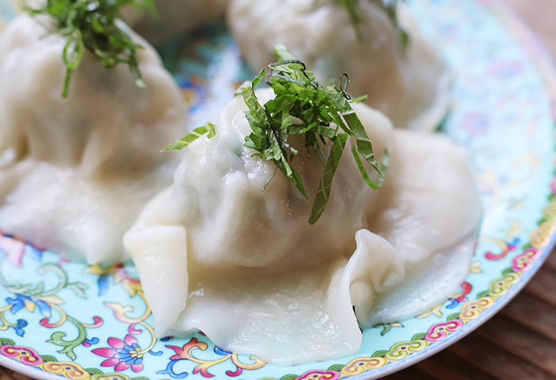 シソ水餃子