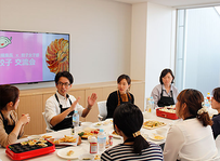 餃子女子部と餃子パーティー イメージ